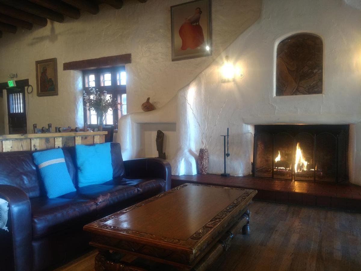 Sagebrush Inn & Suites Taos Eksteriør bilde