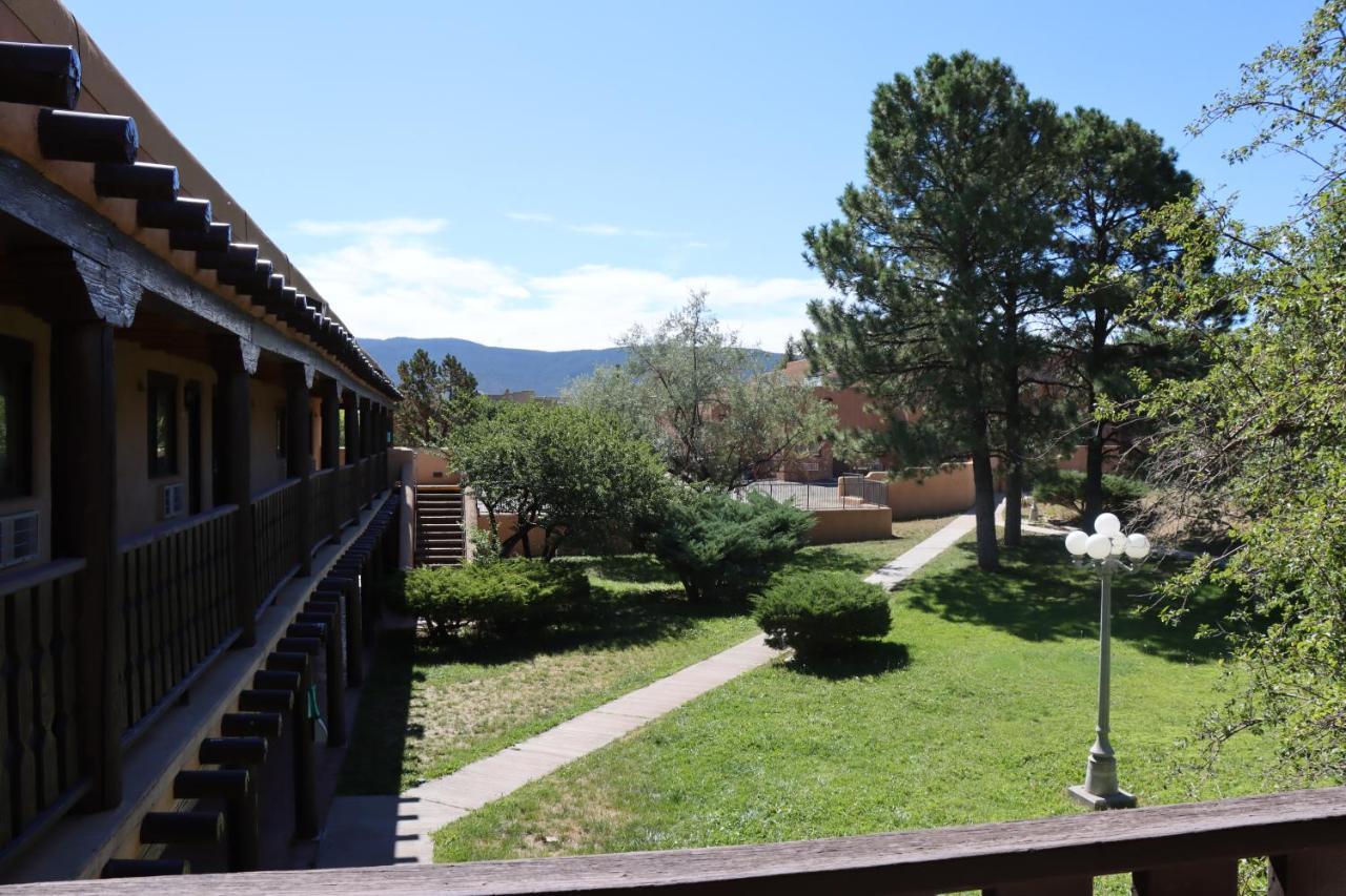 Sagebrush Inn & Suites Taos Eksteriør bilde