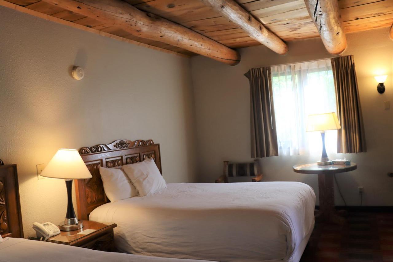 Sagebrush Inn & Suites Taos Eksteriør bilde