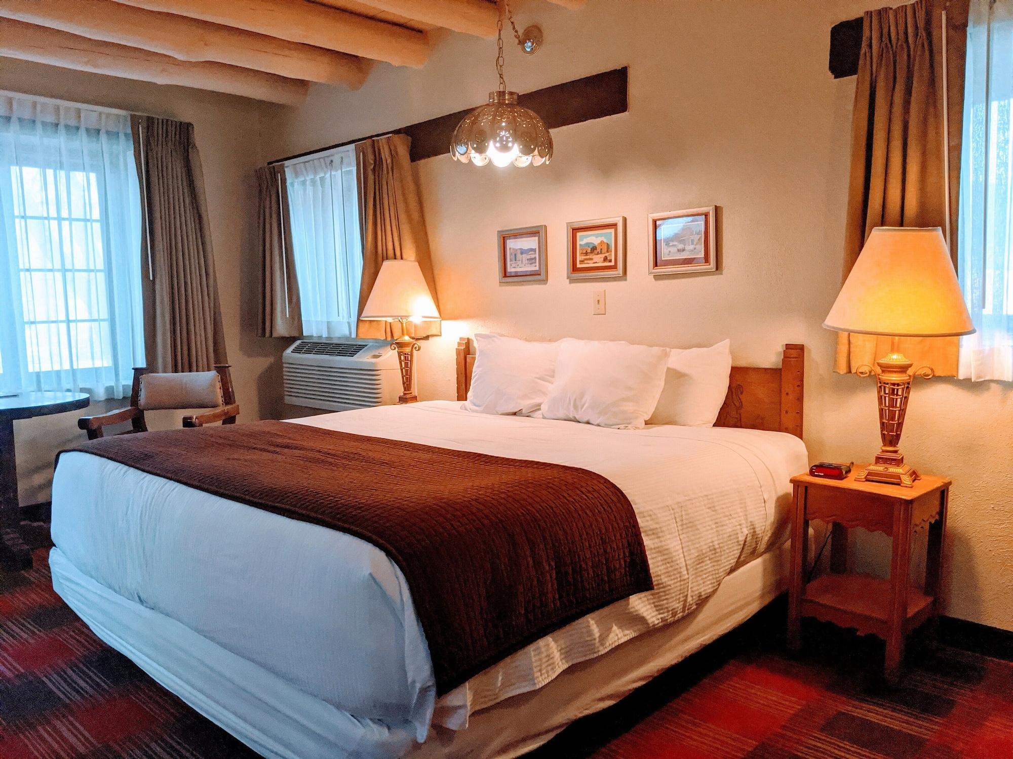 Sagebrush Inn & Suites Taos Eksteriør bilde