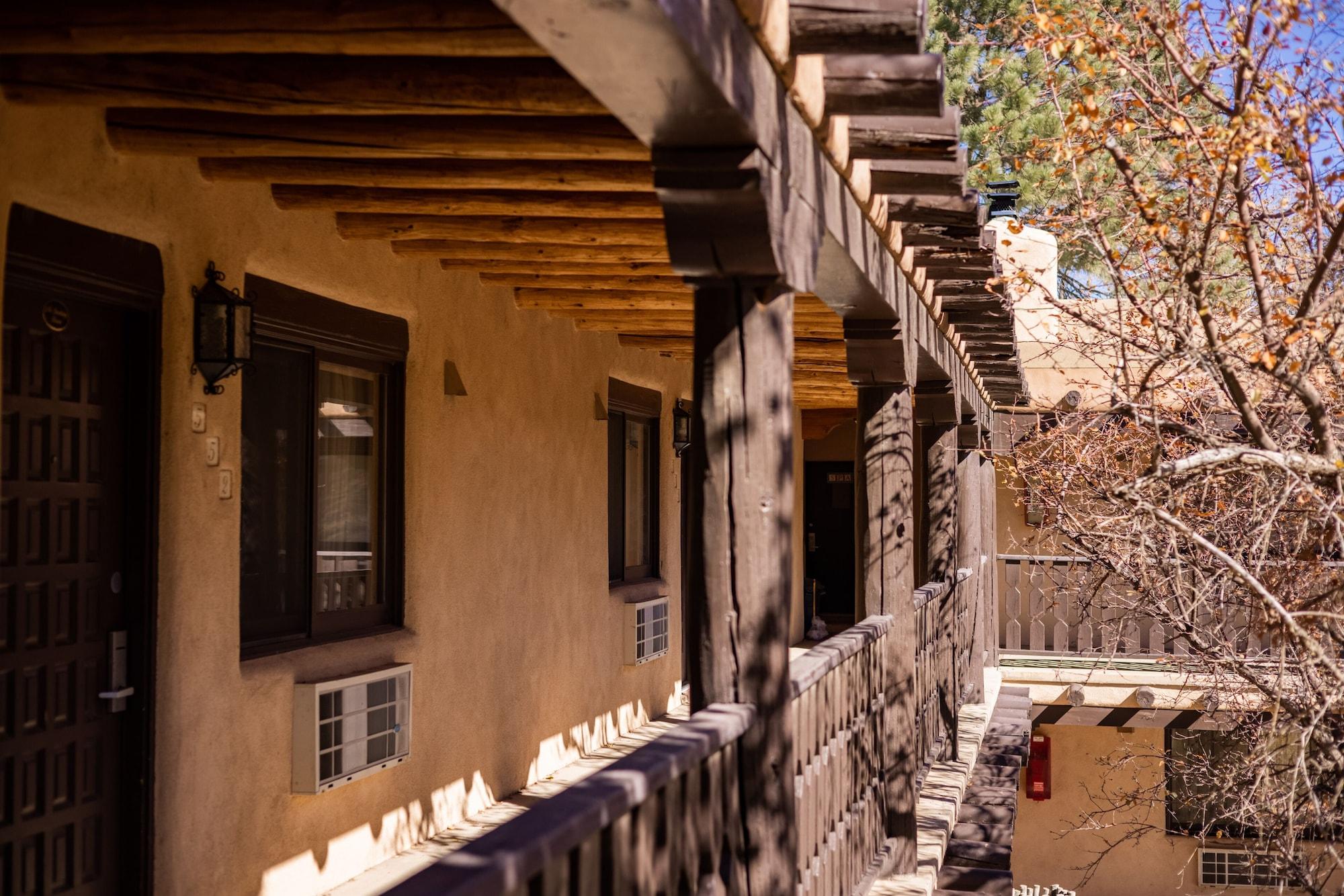 Sagebrush Inn & Suites Taos Eksteriør bilde
